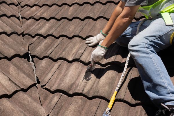 Roof Tile Sealing in Akron