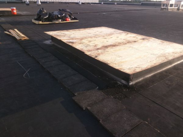 Epdm Roof Inspection in Akron