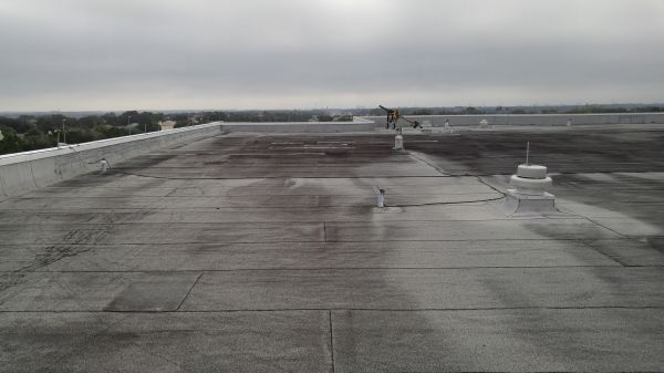 Flat Roof Leak Repair in Akron